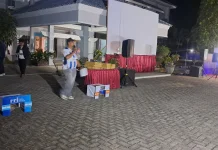 Nobar Final Piala Dunia, RRI Sumenep Bagi Hadiah