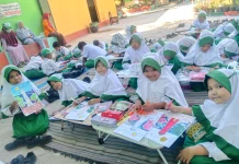 MIN 3 Sumenep Semarakkan HUT RI lewat Lomba