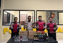 Sat Samapta Polresta Sumenep Sita Puluhan Botol Miras