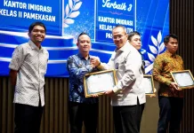 Kinerja Gemilang, Imigrasi Pamekasan Raih Dua Penghargaan