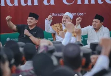 Madura United Launching Tim di Ponpes Nurul Cholil, Ini Alasan Achsanul Qosasi