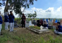 Ziarah Makam, Mengenang Jasa, Menjemput Hikmah