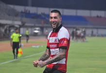Brace Mitkov Antar Madura United Menang Atas Persijap 2-0 di Laga Perdana