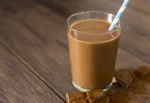 Anak Gemar Susu Cokelat, Perlukah Orang Tua Khawatir?