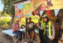Polantas Menyapa, Satlantas Polresta Sumenep Bagikan Helm