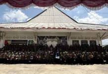 SD QISMu Kenalkan Profesi TNI lewat Outing Class