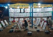 Mewarnai di Pasar Malam, Hiburan Sederhana yang Mengasah Kreativitas Anak