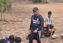 Tim Sepak Bola Mini KKKS Pasongsongan Bertanding di Ajang Antar Kecamatan