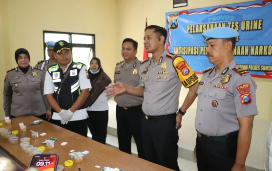 Sebanyak 26 Kapolsek Jajaran Polres Sumenep Tes Urine