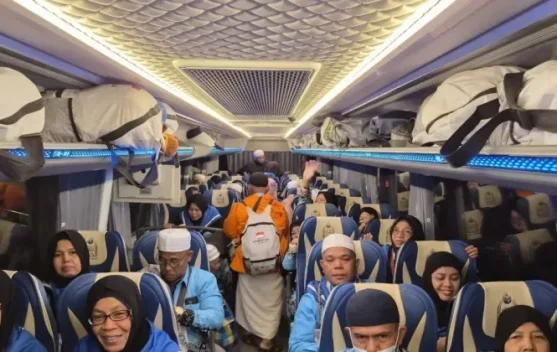 Jelang Kepulangan, Jemaah Haji Diingatkan Tak Bawa Zamzam di Koper