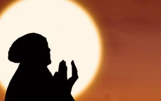 Iman kepada Allah Tercermin dari Akhlak dan Ketaatan dalam Kehidupan