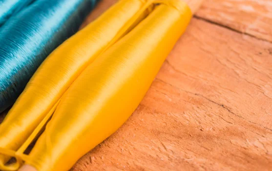 Tampil Elegan atau Hemat 'Budget'? Kenali Beda 'Silk' dan Rayon