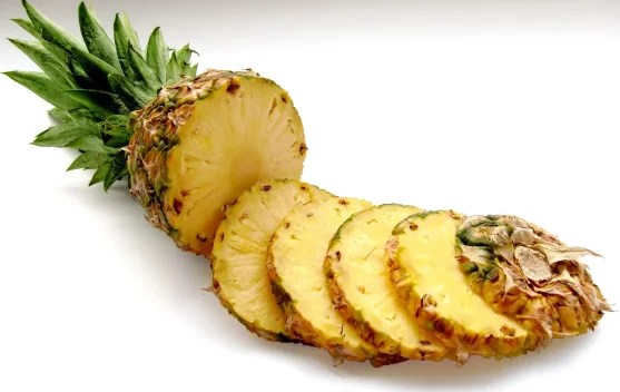 Nanas, Buah Tropis Manis yang Kaya Nutrisi