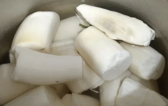 Singkong Gula Merah Masih Jadi Camilan Favorit, Pedagang Rasakan Penjualan Stabil