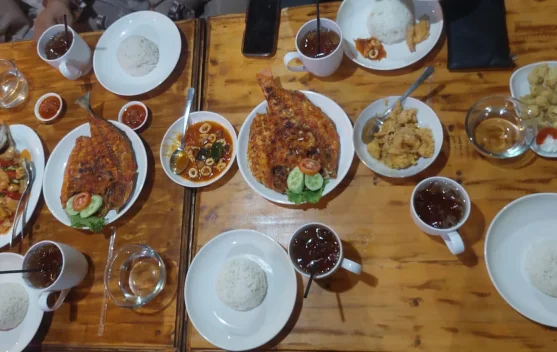 Dari Laut ke Meja Makan, Seafood Segar Selalu Punya Cerita