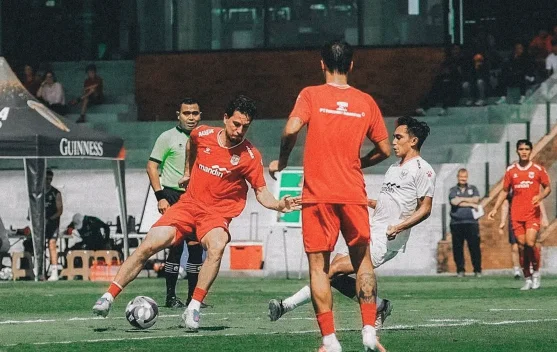 Thom Haye Soroti Fasilitas dan Kekompakan Timnas Indonesia Selama TC AFF 2026