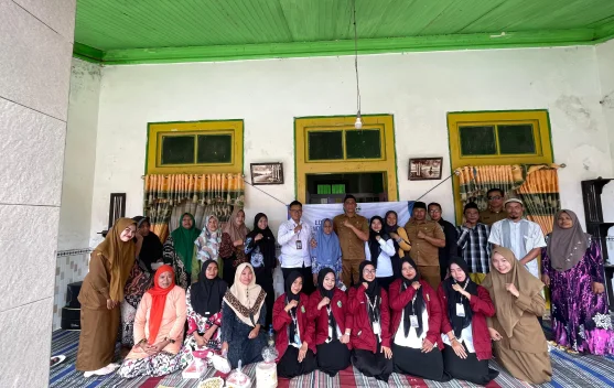 Mahasiswa STIT Aqidah Usymuni Edukasi UMKM Urus Sertifikasi Halal