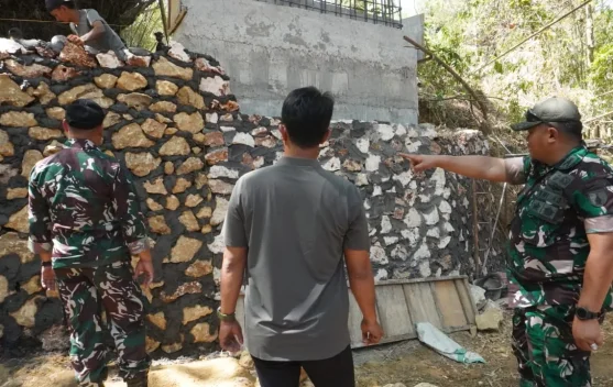 Jembatan Dibangun di Gapura, Perkuat Akses dan Mobilitas Warga