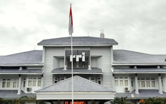 HUT Ke-81 RRI: Menjaga Radio Tetap Dekat dengan Masyarakat