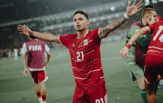 Diwarnai Kartu Merah Tailan, Indonesia Masih Bermain Imbang 1-1