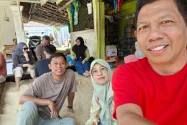 Mengunjungi ”Manusia Pasir”, Lebih Nyaman Tidur di Pasir daripada Kasur