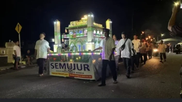 Moderasi Beragama dalam Bingkai Ceria Imlek dan Pawai Tanglong