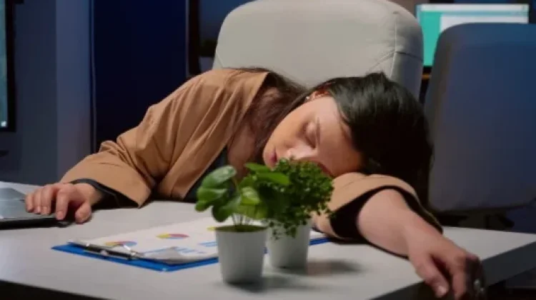 Mengatur Pola Tidur Sehat Selama Ramadan