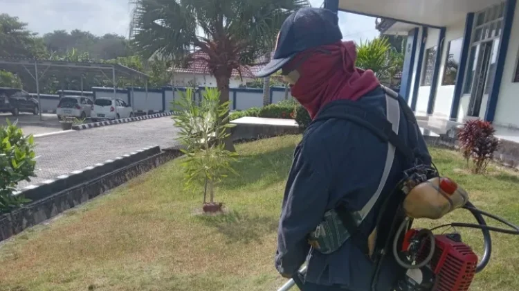 Puasa Bukan Halangan untuk Jaga Kebersihan Kantor