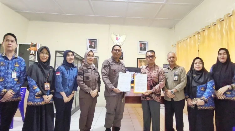 Terapkan Kerja Sosial, Kejari Bangka Serahkan Terpidana ke Dinsos