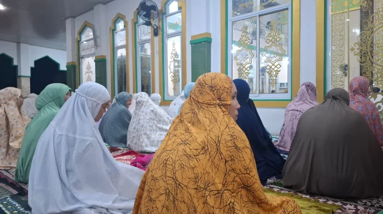 Cara Warga Sungailiat Tingkatkan Ibadah di Bulan Ramadan