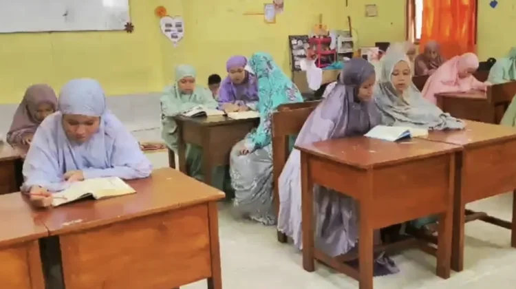 Sekolah di Bangka Mengisi Ramadan dengan Membaca Quran