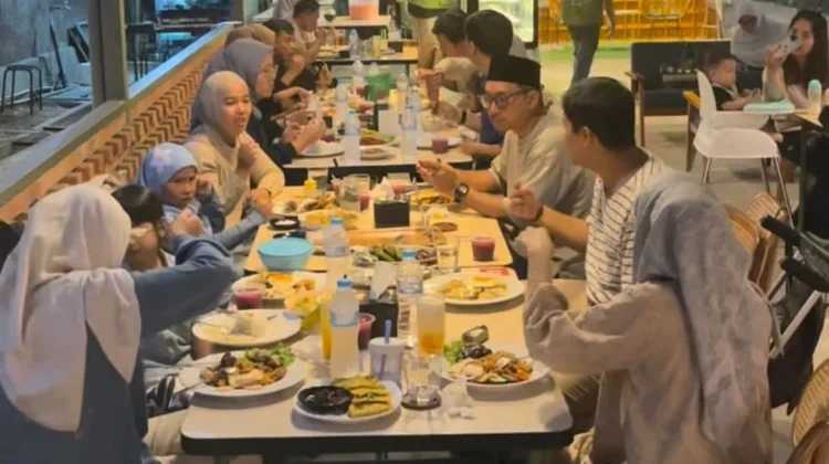 Bukber Ramadan Pererat Silaturahmi