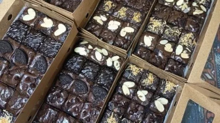 Pesanan Membludak, Reseller Brownies Close Order