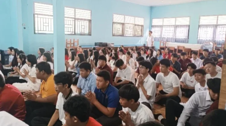 SMK Yapensu Sungailiat Gelar Kegiatan keagamaan