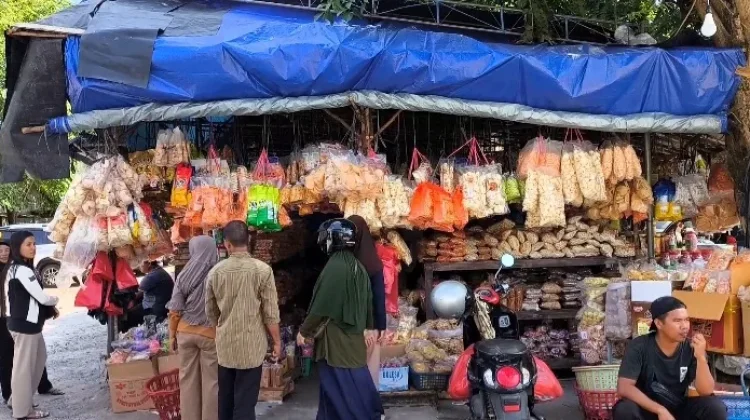 Kue Lebaran, Tradisi  Menyambut Hari Raya Idulfitri