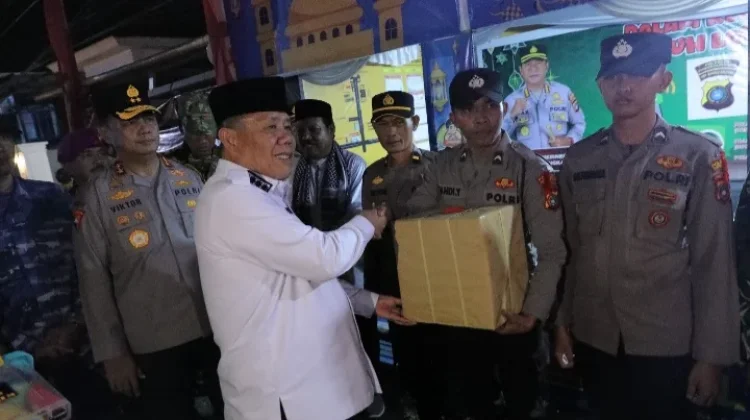 Gubernur Babel: "Minal Aidin Walfaizin, Mohon Maaf Lahir Batin"