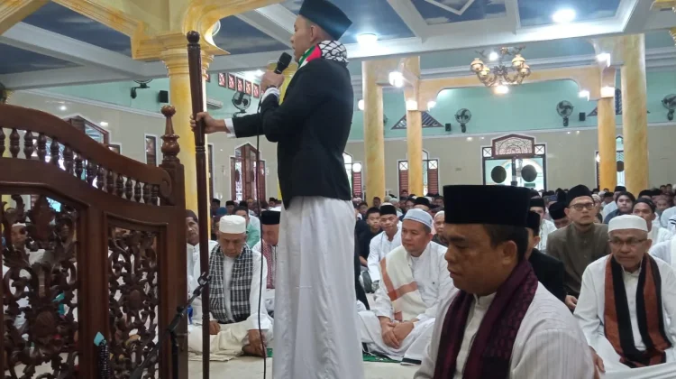 Khidmat, Salat Idulfitri di Nurul Huda Parit Padang