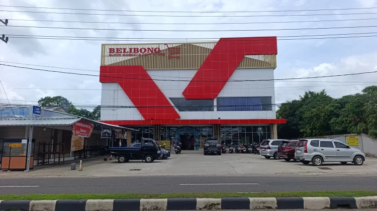 Hari Kedua Lebaran, Pusat Perbelanjaan di Beltim Mulai Beroperasi