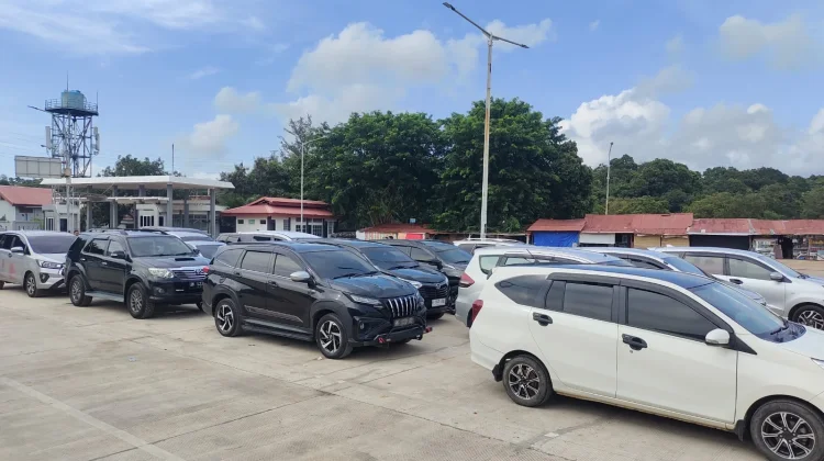 Arus Kendaraan di Pelabuhan Tanjung Kalian Lenggang saat Lebaran Kedua