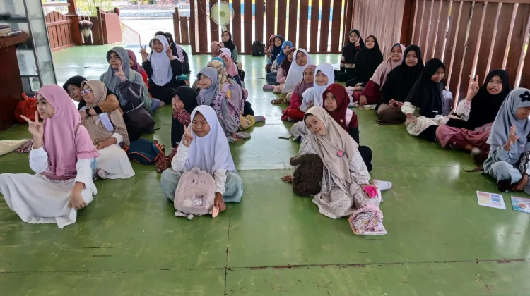 SDIT Alam Biruni Halal Bihalal pada Hari Pertama Masuk Sekolah