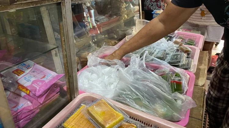 Kue Tradisional Jajanan Pasar Kembali Diburu setelah Lebaran