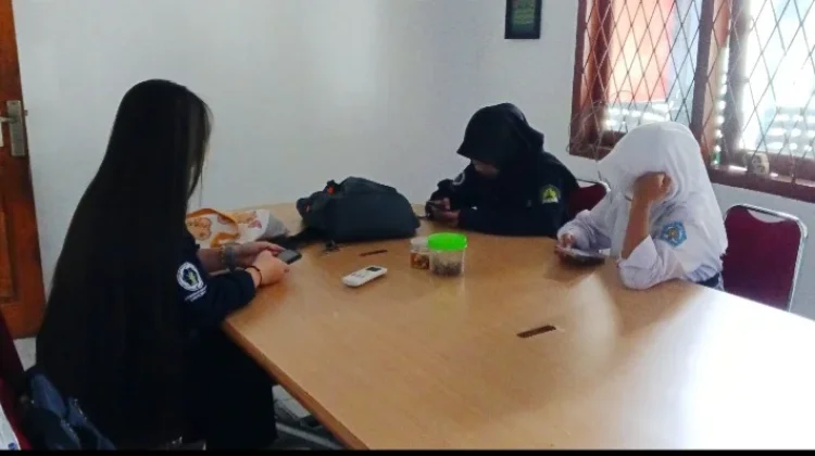 Serap Pengalaman Dunia Kerja lewat Magang Kerja di RRI