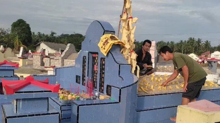 Ritual Cheng Beng, Tradisi Penuh Makna Menghormati Leluhur