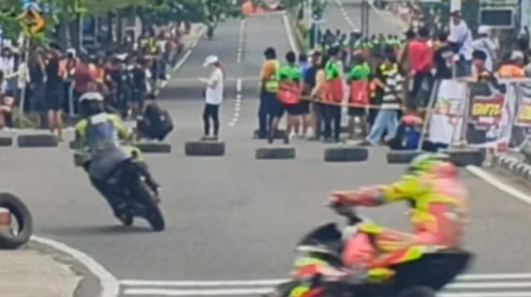 Pecinta Otomotif Antusias Saksikan Road Race 2026 di Sungailiat