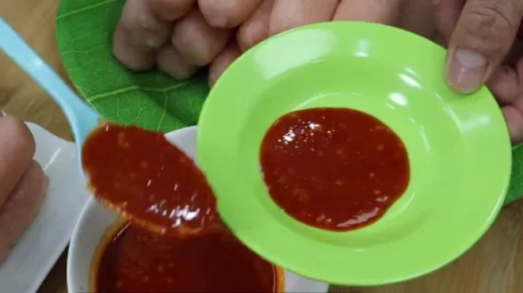 Cuka Tauco Perpaduan Pas Nikmatin Pempek Udang