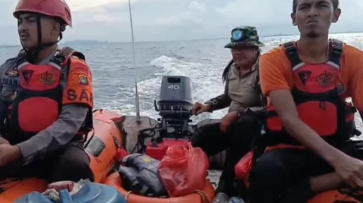 Sesosok Mayat Ditemukan di Perairan Pantai Takari Diduga Nelayan Hilang