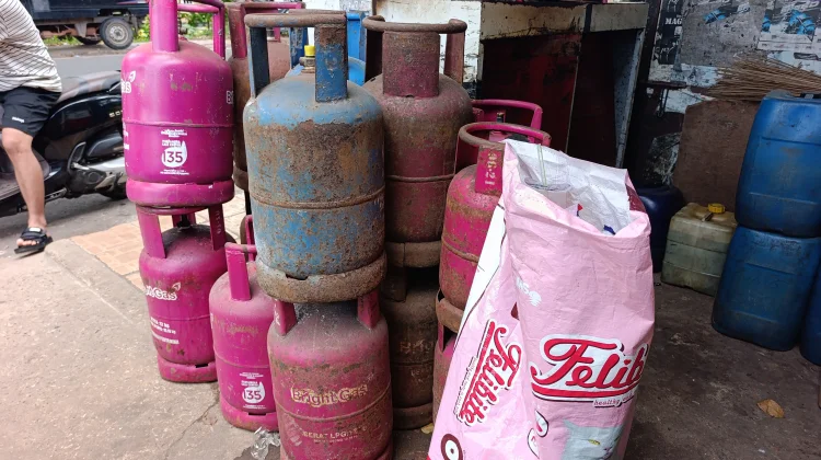 Pelaku Usaha di Manggar Antisipasi Kenaikan Harga LPG Nonsubsidi