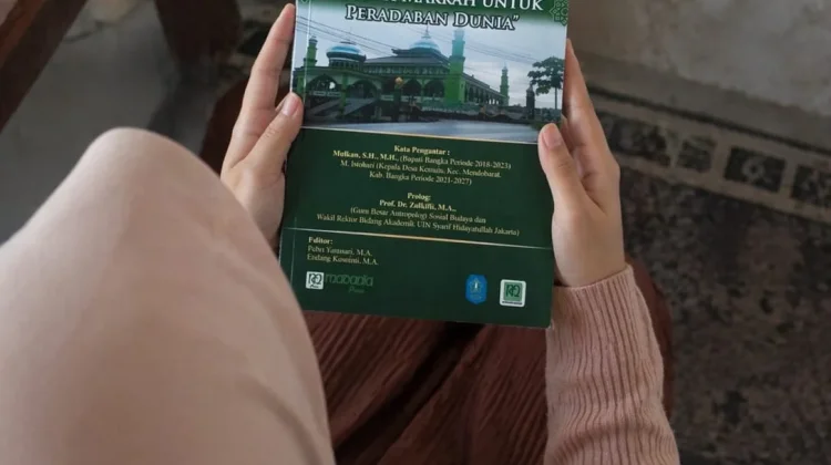 Hari Buku: Adab Membaca dan Moral Menghargai Karya