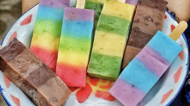 Kuliner Tradisional Es Gabus Pelangi Kembali Bersinar