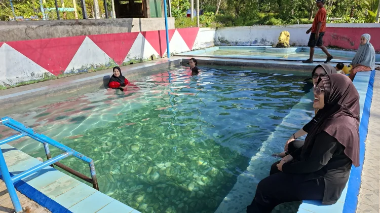 Pemandian Air Panas Jadi Daya Tarik Pengunjung di Pemali